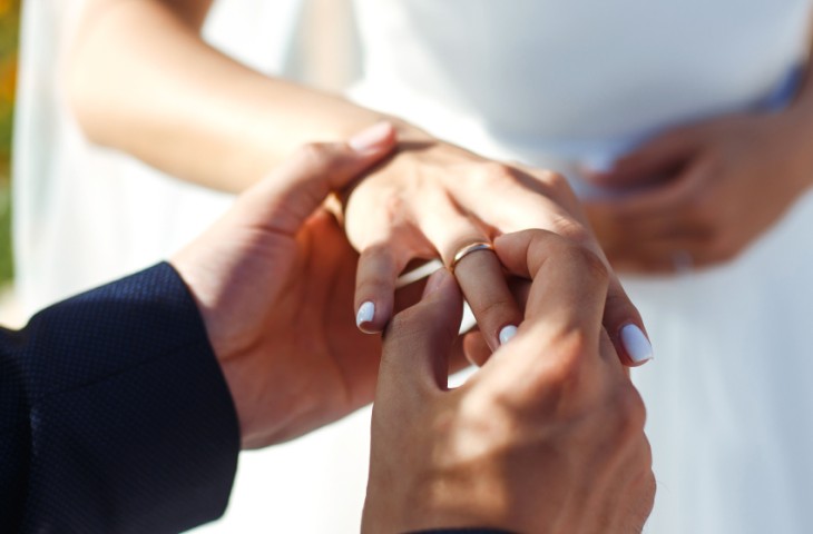 Майже 20 000 молодят подали заяви про шлюб на порталі Дія